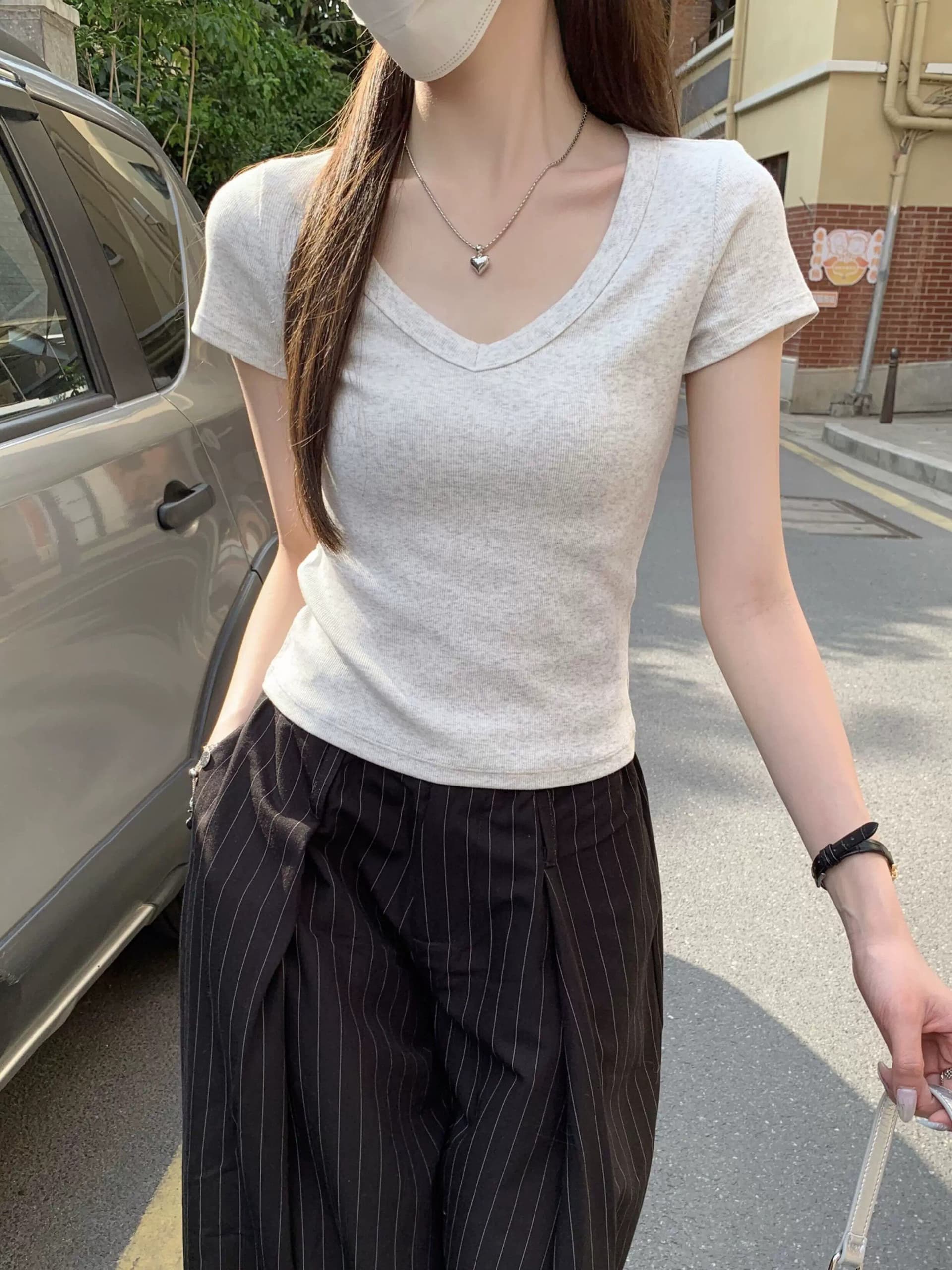 훌륭함 수 있습니다. 면 260 그램 박하 녹색 대 네클라인 반팔 티셔츠 여성 봄 여름 순수한 욕망 바람 인사이드 가져 가라. V넥 긍정적 인 어깨 의류 상세 이미지 9