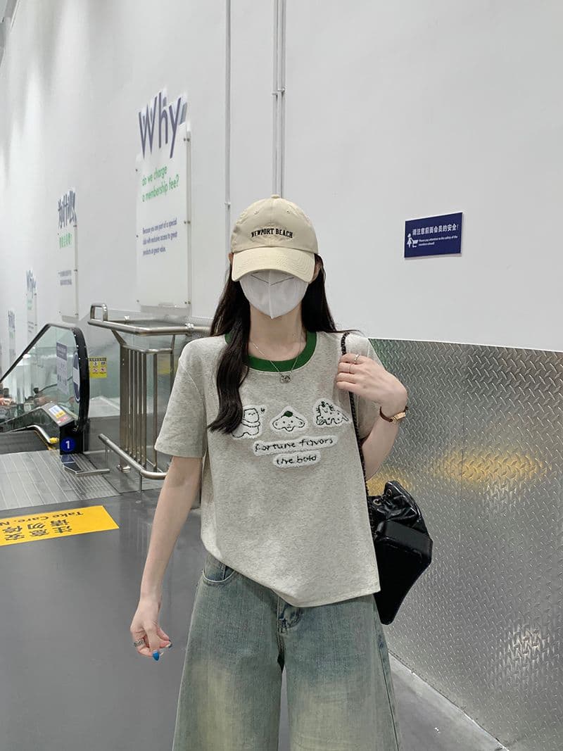 반팔 티셔츠 여성 의류 여름 새로운 트렌디 한 부서 디자인 센스 만화 자수 배색 라운드 넥 맨위 상세 이미지 11