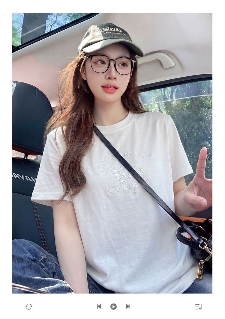 200그램 눈꽃 반팔 티셔츠 여성 의류 여름 새로운 한 부서 디자인 센스 자수 루즈핏 라운드 넥 맨위 상세 이미지 1