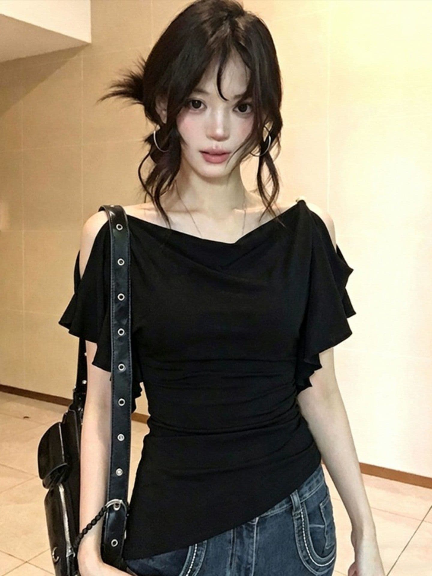 260 그램 1 1 인 면 불규칙 흔들다 칼라 프릴 오프숄더 반팔 티셔츠 달콤한 자매 디자인 센스 맨위 상세 이미지 16