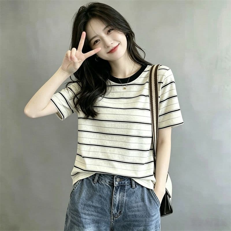180 그램 65 면 35 폴리에스터 2026 여름 새로운 한국 스타일 반팔 티셔츠 여성 디자인 센스 상세 이미지 7