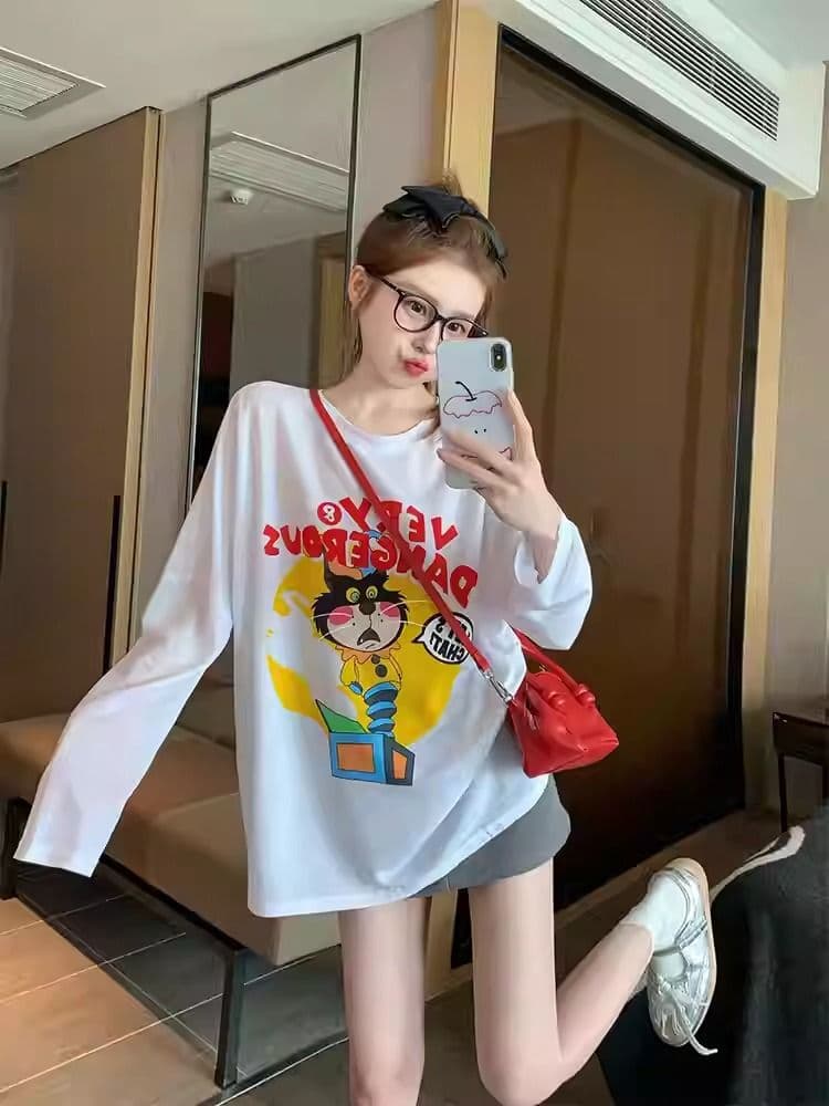 21 순면 210 그램 가을 의상 긴팔 티셔츠 여성 루즈핏 맨위 프린트 이미지 4