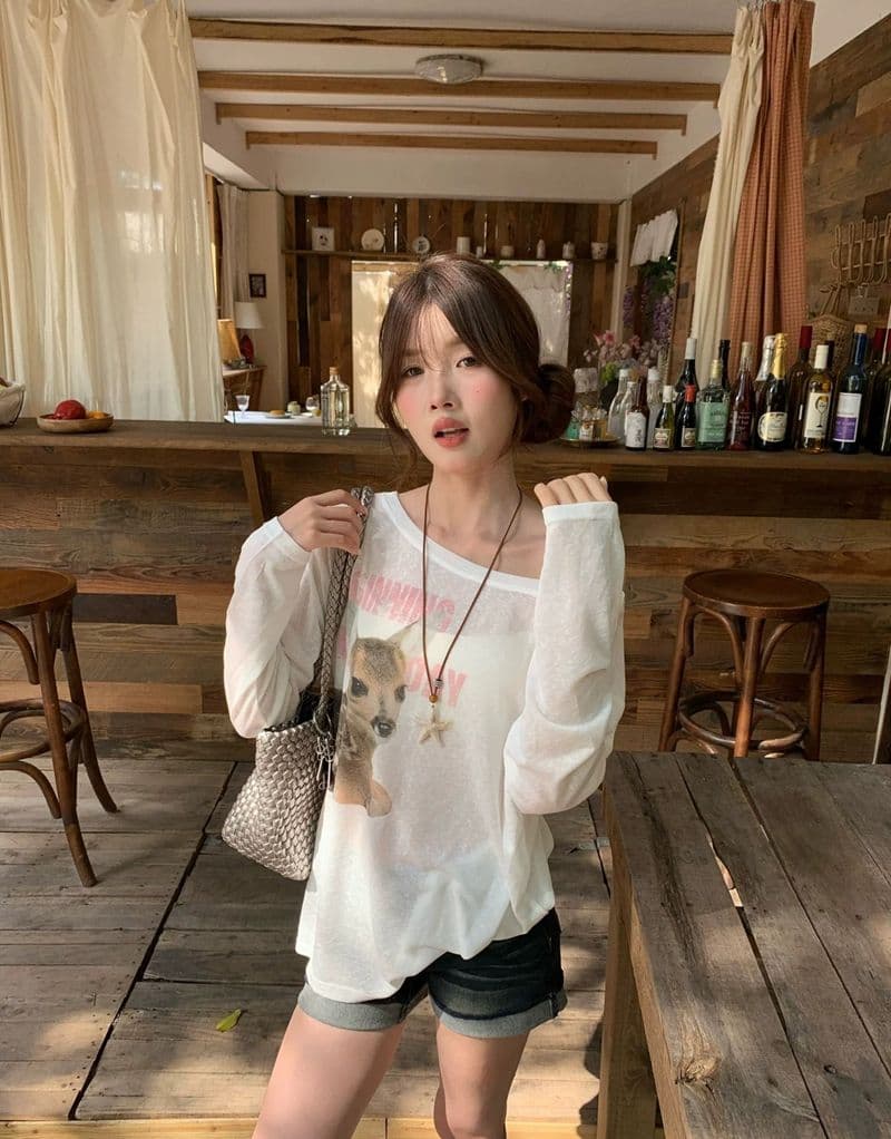 원본 것 하트 비트 작은 사슴 한 부서 프린트 비스듬한 어깨 자외선 차단 블라우스 긴팔 티셔츠 상세 이미지 7