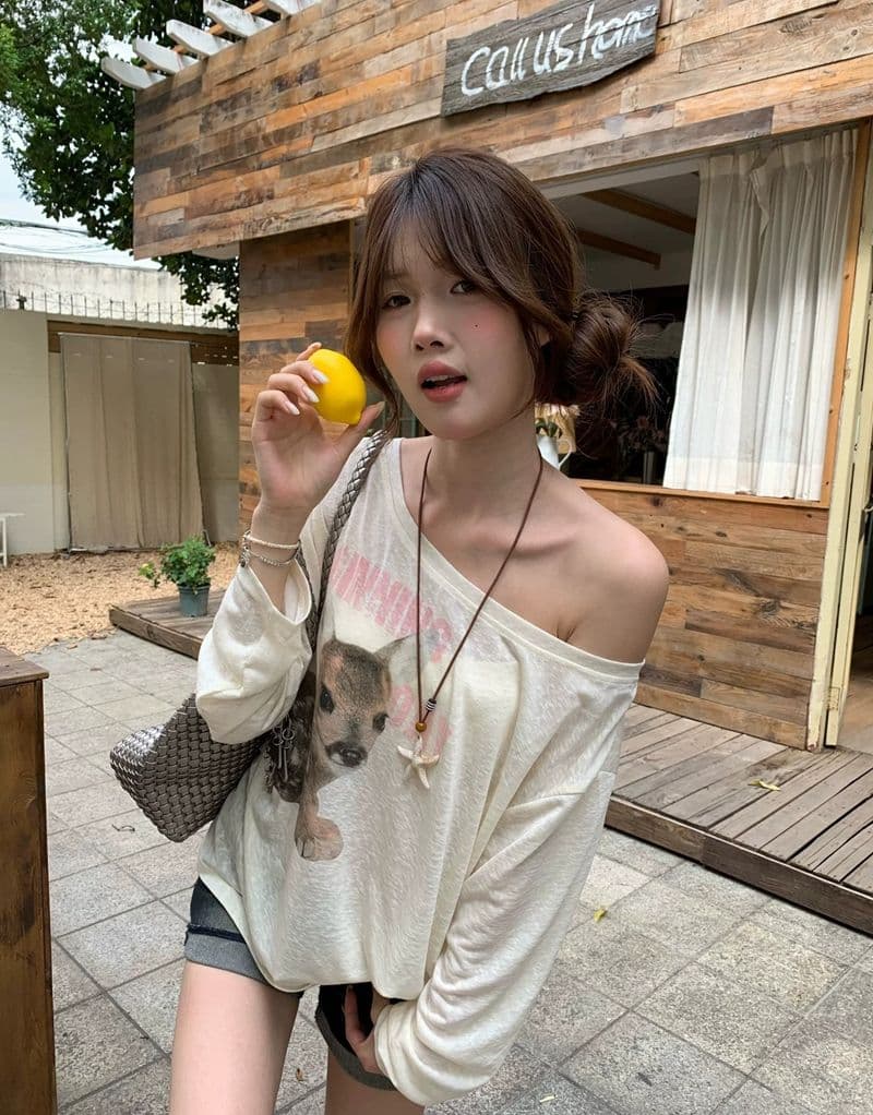 원본 것 하트 비트 작은 사슴 한 부서 프린트 비스듬한 어깨 자외선 차단 블라우스 긴팔 티셔츠 상세 이미지 12