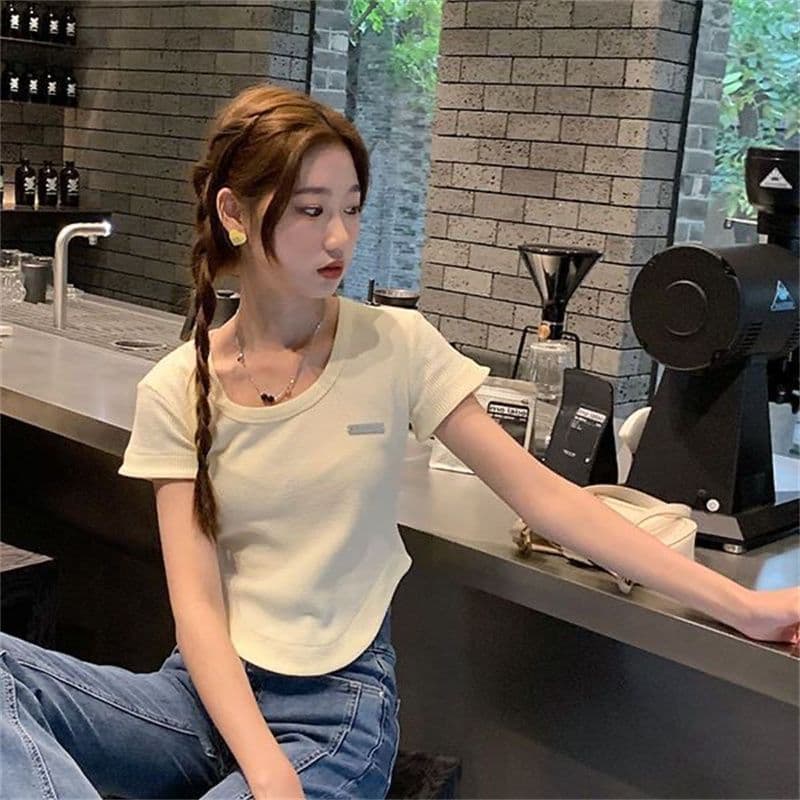 모방 Mianhua 남편 그리드 작은 대중 디자인 센스 떨어져 일 u 모양 쇼트 스타일 티셔츠 여성 여름 마이크로 지방 연령 감소 맨위 이미지 3