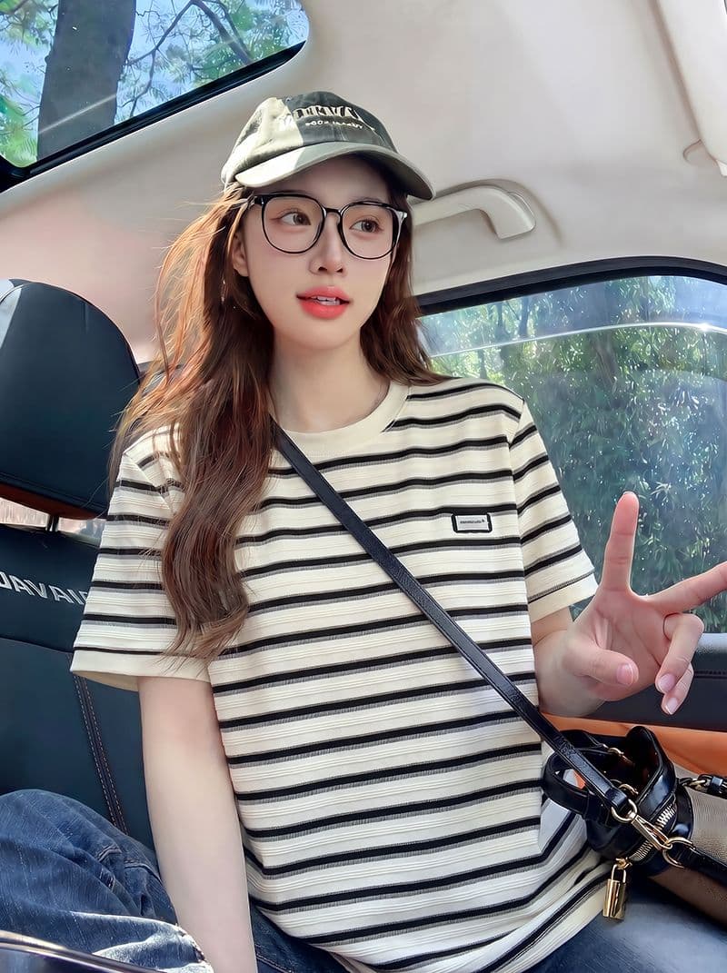 230 크 자카드 스트라이프 반팔 티셔츠 여성 의류 여름 새로운 디자인 센스 아메리칸 스트라이프 라운드 넥 맨위 이미지 4