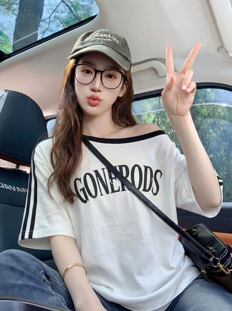 220 그램 순면 반팔 티셔츠 여성 의류 여름 새로운 루즈핏 한 부서 오프숄더 배색 비스듬한 칼라 맨위 상세 이미지 7