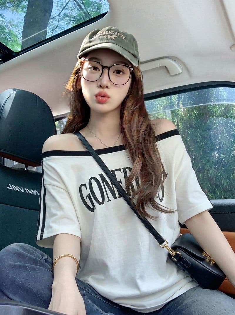 220 그램 순면 반팔 티셔츠 여성 의류 여름 새로운 루즈핏 한 부서 오프숄더 배색 비스듬한 칼라 맨위 상세 이미지 8