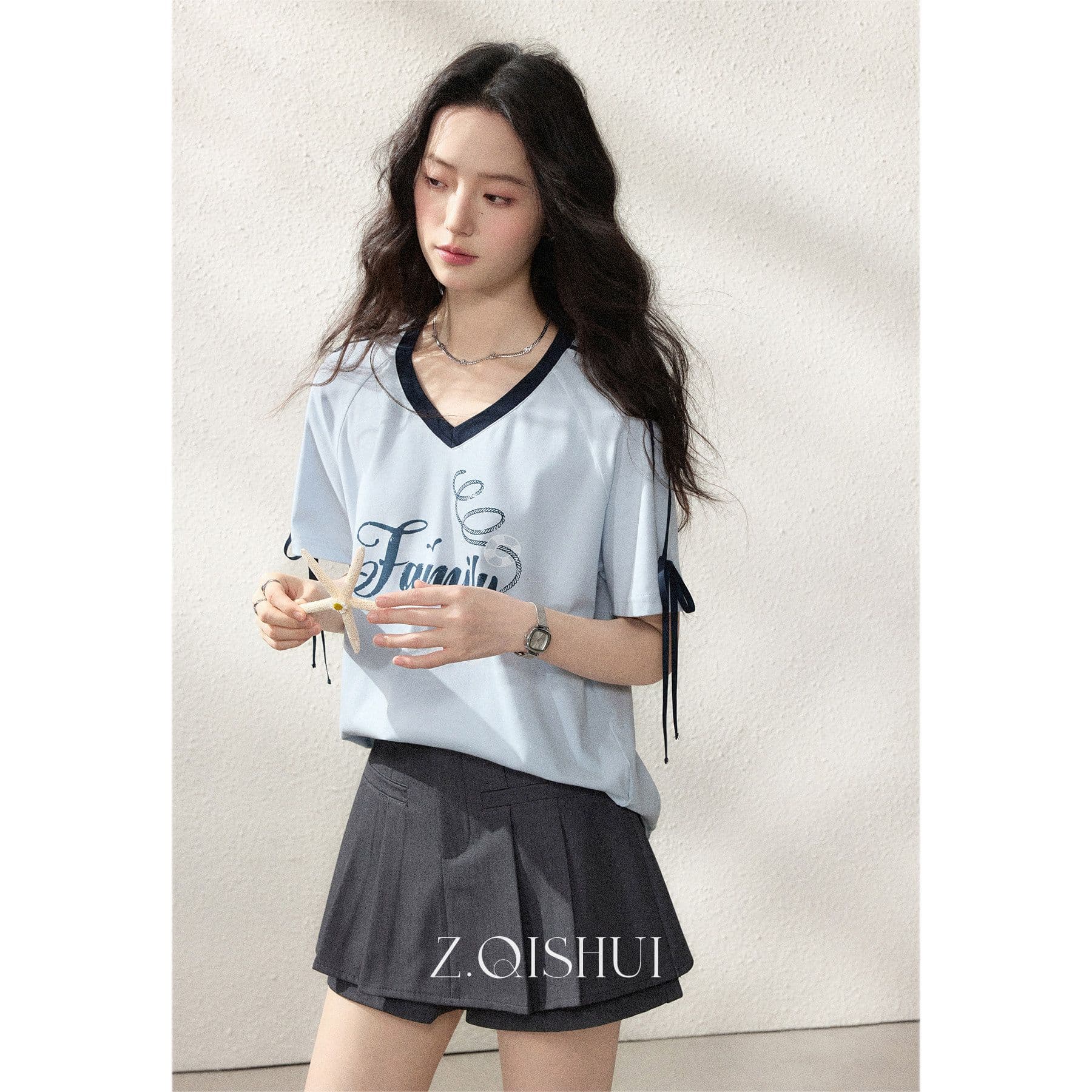 반팔 티셔츠 여성 의류 여름 새로운 루즈핏 한 부서 나비 매듭 스트랩 프린트 배색 V넥 맨위 이미지 3