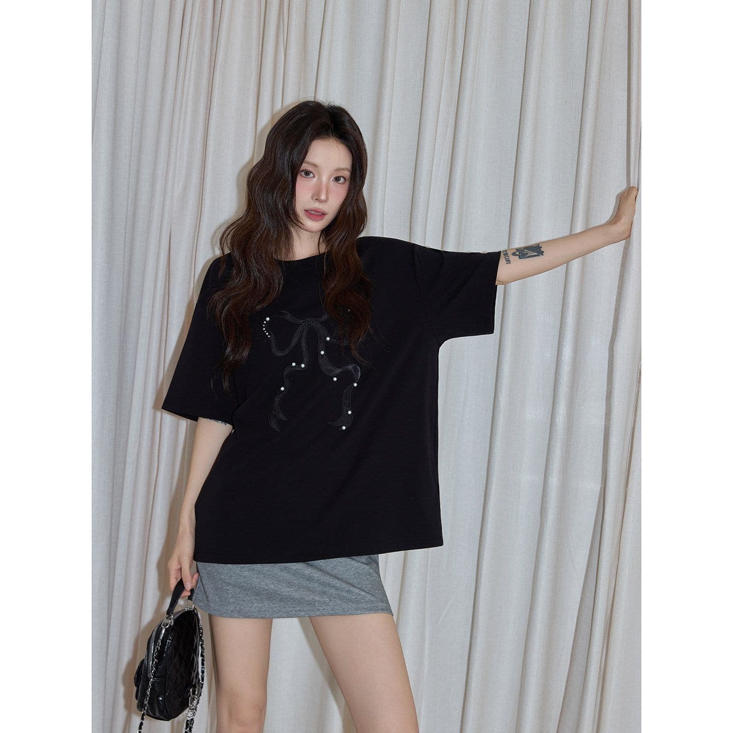 반팔 티셔츠 여성 의류 여름 새로운 루즈핏 작은 샤넬 스타일 수공 비즈 가시 자수 라운드 넥 맨위 이미지 5
