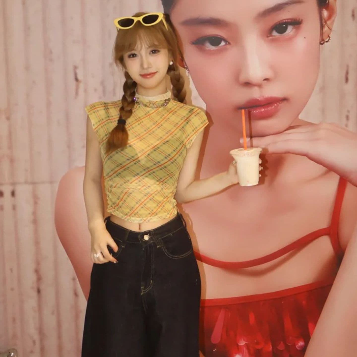 원본 품질 레트로 디자인 센스 작은 대중 체크무늬 긍정적 인 어깨 티셔츠 이슬 뼈의 맨위 이미지 3