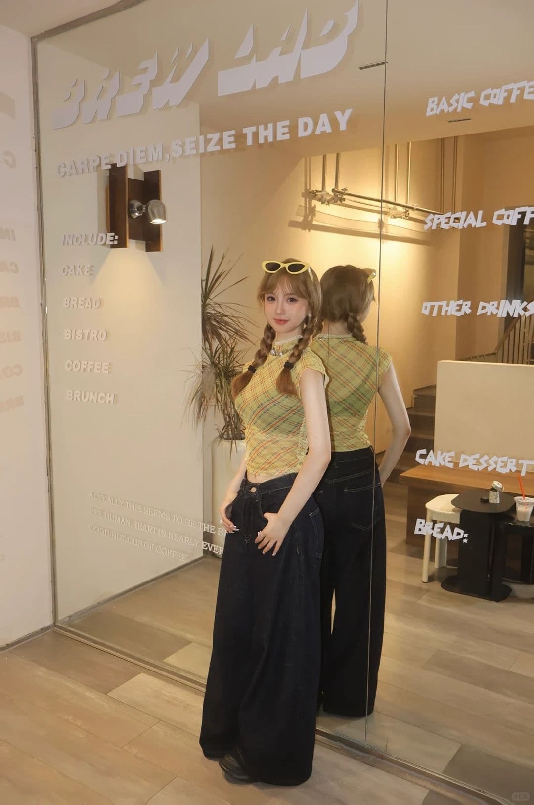 원본 품질 레트로 디자인 센스 작은 대중 체크무늬 긍정적 인 어깨 티셔츠 이슬 뼈의 맨위 상세 이미지 10