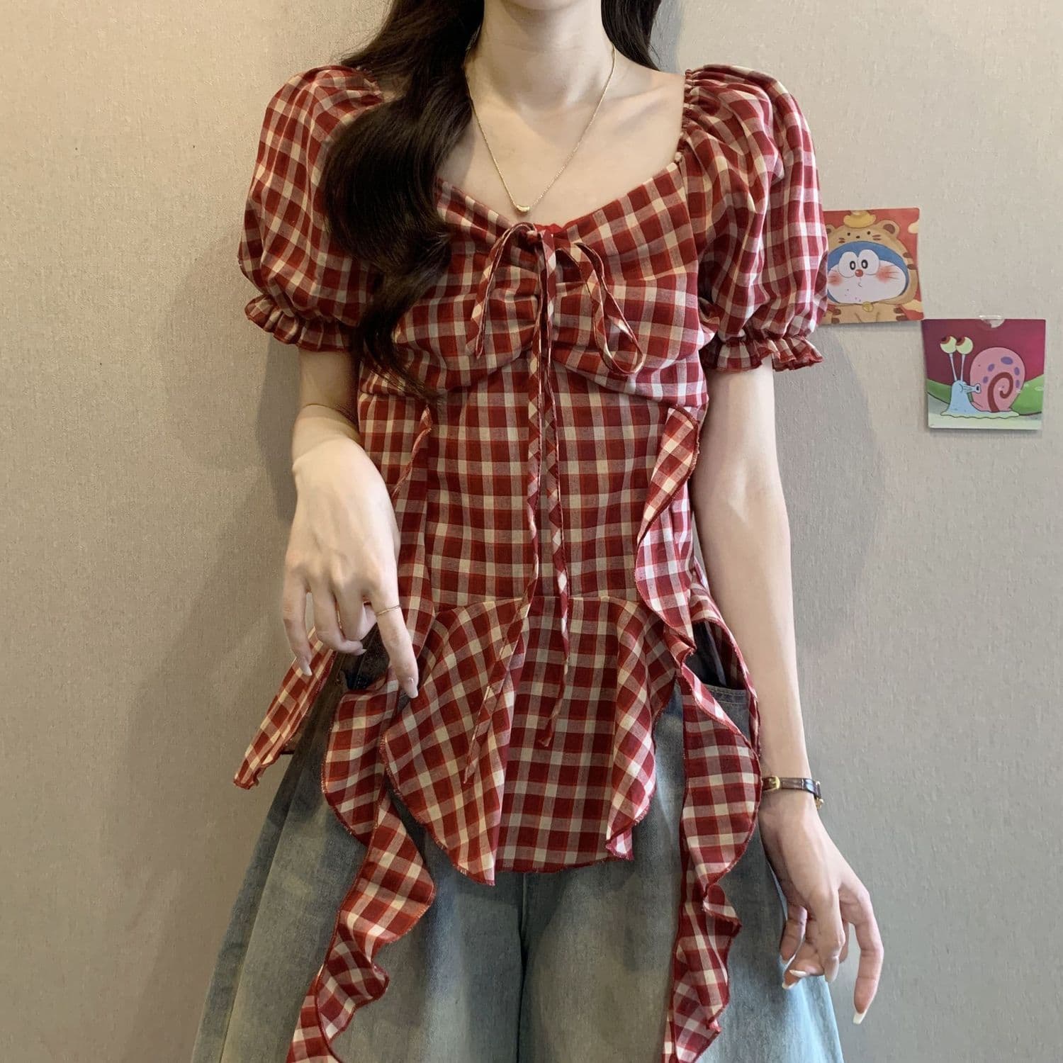 빅 사이즈 표지 배 프랑스식 레트로 리본 체크무늬 여성 셔츠 여름 통통한 여동생 슬림해 보이는 거품 소매 광장 칼라 맨위 이미지 3