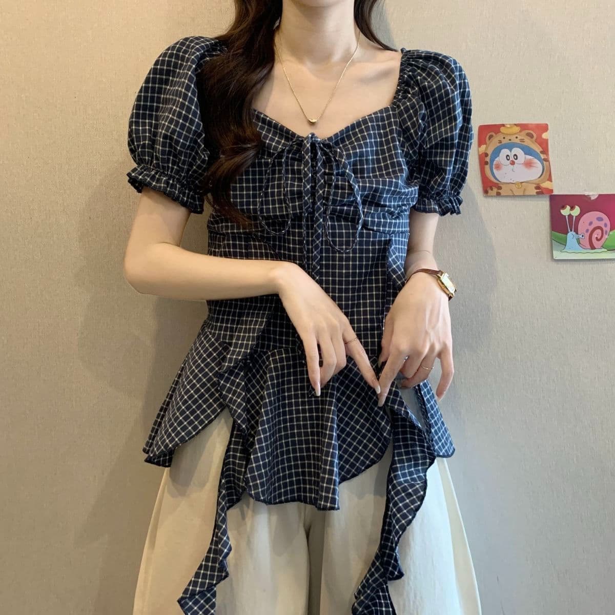 빅 사이즈 표지 배 프랑스식 레트로 리본 체크무늬 여성 셔츠 여름 통통한 여동생 슬림해 보이는 거품 소매 광장 칼라 맨위 상세 이미지 21