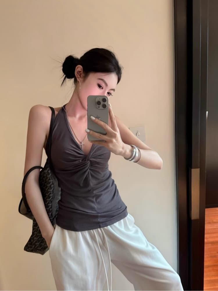 대외 무역 뜨거운 판매 섹션 디자인 센스 작은 대중 비틀림 행침 목 캐미솔 여름 쇼트 스타일 핫걸 맨위 상세 이미지 15