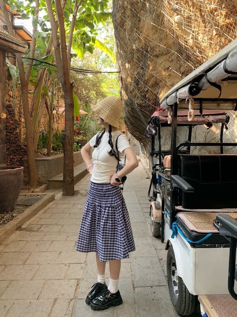 광저우 원단 원본 것 작은 대중 디자인 센스 파란색 체크무늬 반신 스커트 여성 의류 튜브탑 A라인 스커트 상세 이미지 5