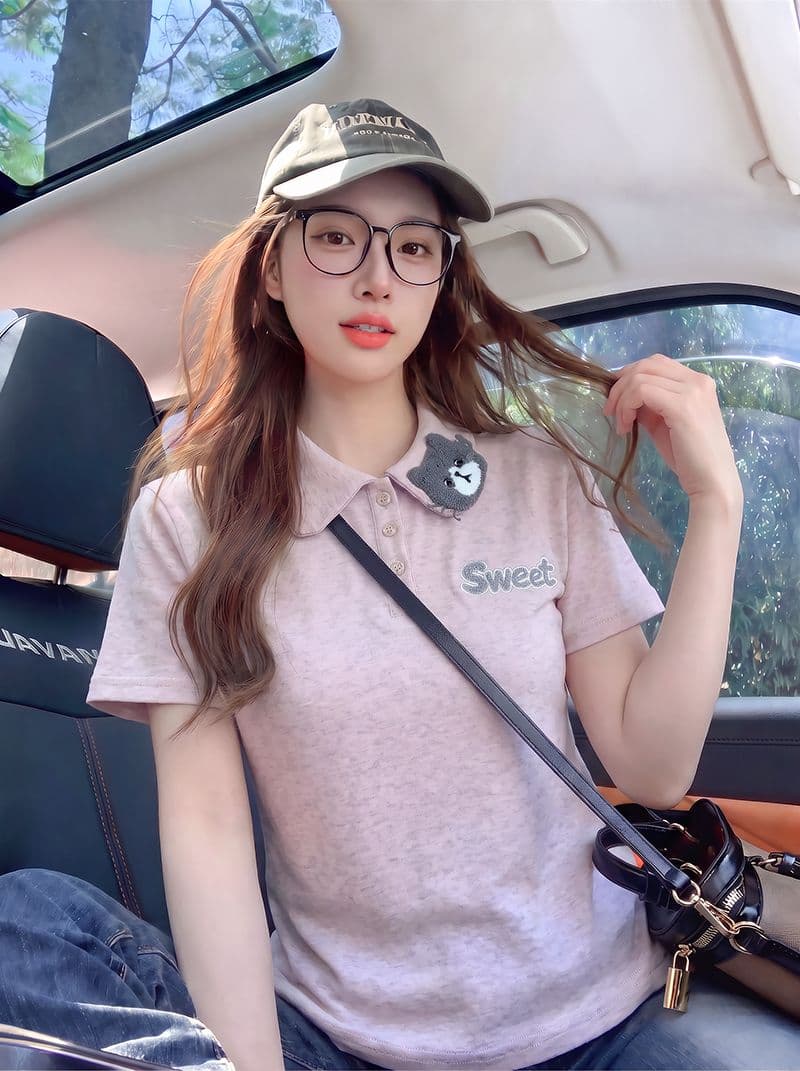 물 부드러운 면 반팔 티셔츠 여성 의류 여름 새로운 한 부서 디자인 센스 만화 자수 베이비 칼라 맨위