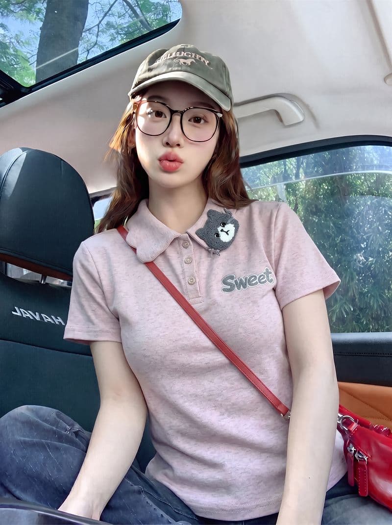 물 부드러운 면 반팔 티셔츠 여성 의류 여름 새로운 한 부서 디자인 센스 만화 자수 베이비 칼라 맨위 상세 이미지 4
