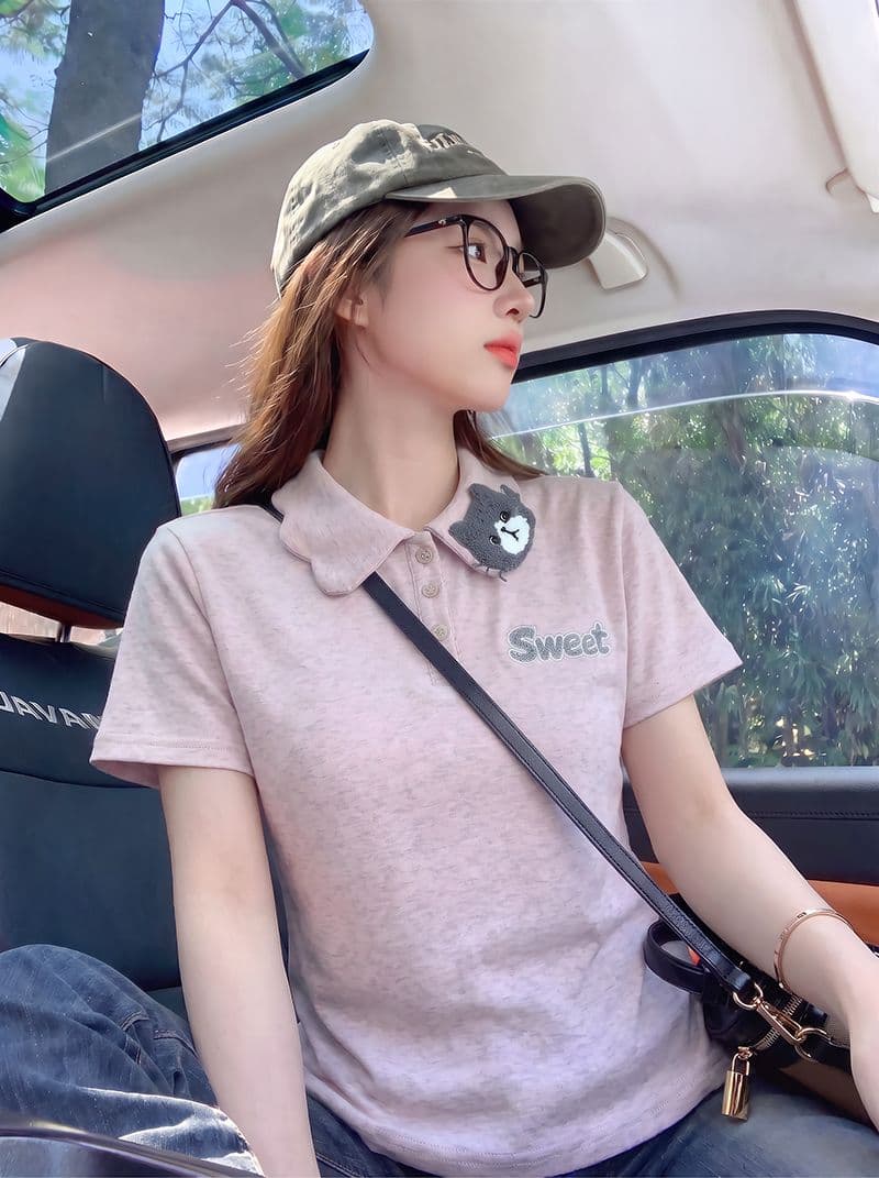 물 부드러운 면 반팔 티셔츠 여성 의류 여름 새로운 한 부서 디자인 센스 만화 자수 베이비 칼라 맨위 상세 이미지 5