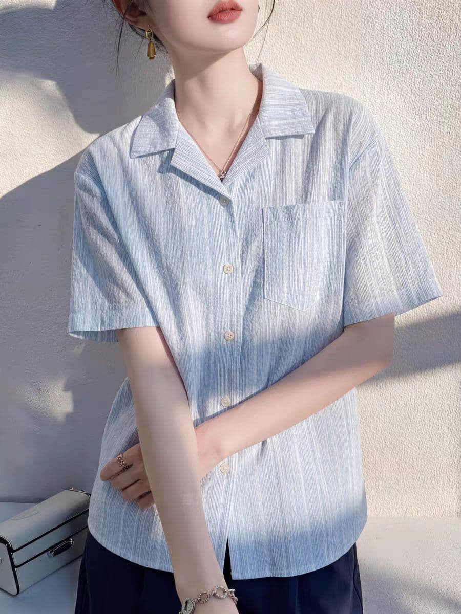 항구 바람 쿠바 칼라 파란색 스트라이프 반팔 여성 셔츠 루즈핏 슬림해 보이는 느긋한 바람 여름 레트로 디자인 센스 맨위 상세 이미지 2