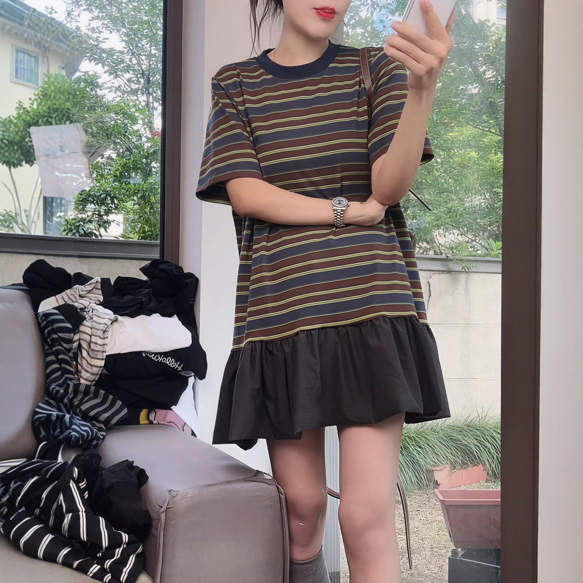210 그램 55 면 45 폴리에스터 2026 여름 새로운 한국 스타일 반팔 티셔츠 여성 디자인 센스 이미지 2