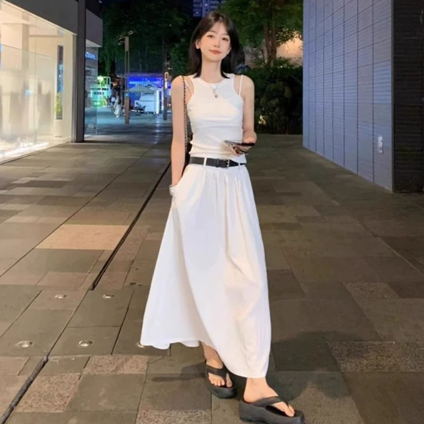 원본 품질 작은 심장 기계 페이크 레이어드 민소매 인사이드 가져 가라. 화이트 조끼 여성 의류 여름 상세 이미지 8