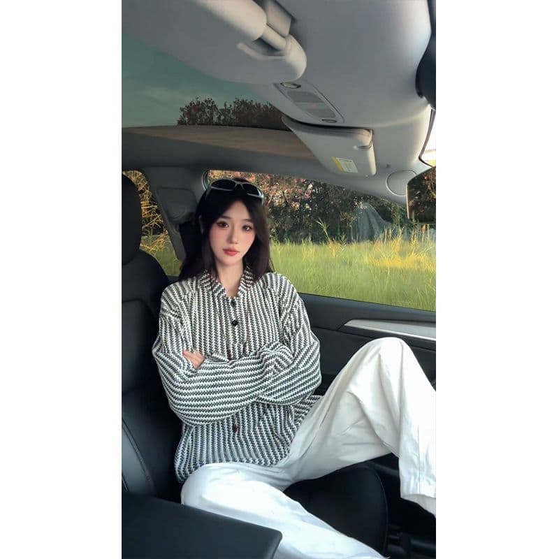 300 그램 원본 긴팔 티셔츠 기본 셔츠 여성 얇은 스타일 트렌디 가을 새로운 생선뼈 곡물 루즈핏 스탠드 칼라 맨위