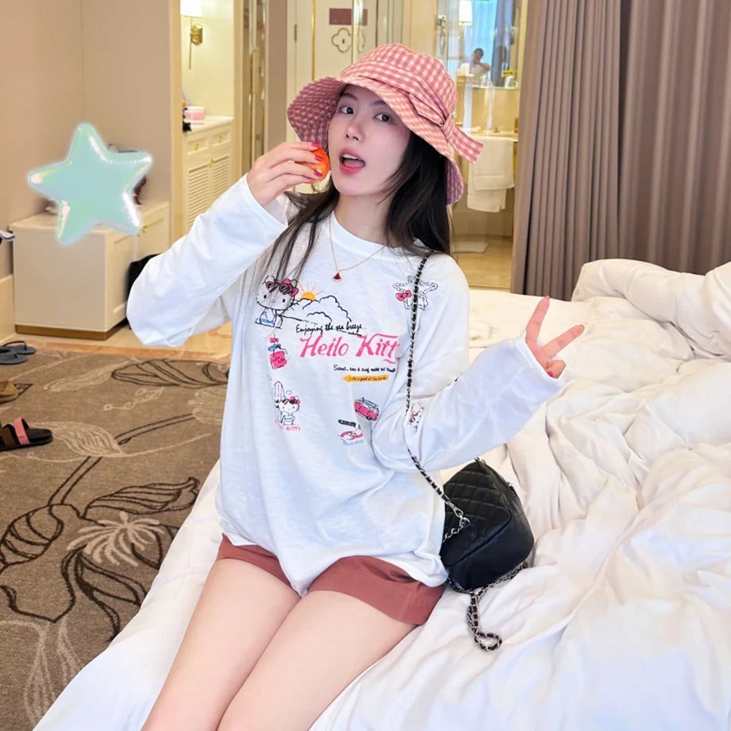 원본 품질 알파벳 하프 지퍼 여성 코트 여름 얇은 스타일 루즈핏 느긋한 바람 오픈 가디건 이미지 4