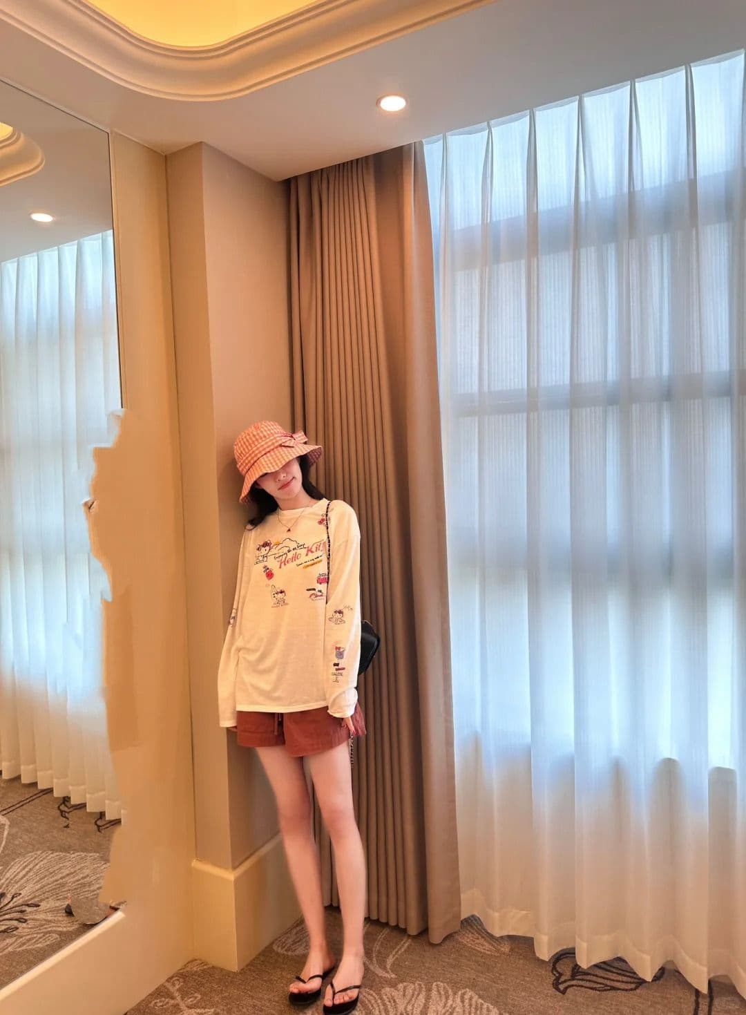 원본 품질 알파벳 하프 지퍼 여성 코트 여름 얇은 스타일 루즈핏 느긋한 바람 오픈 가디건 상세 이미지 9