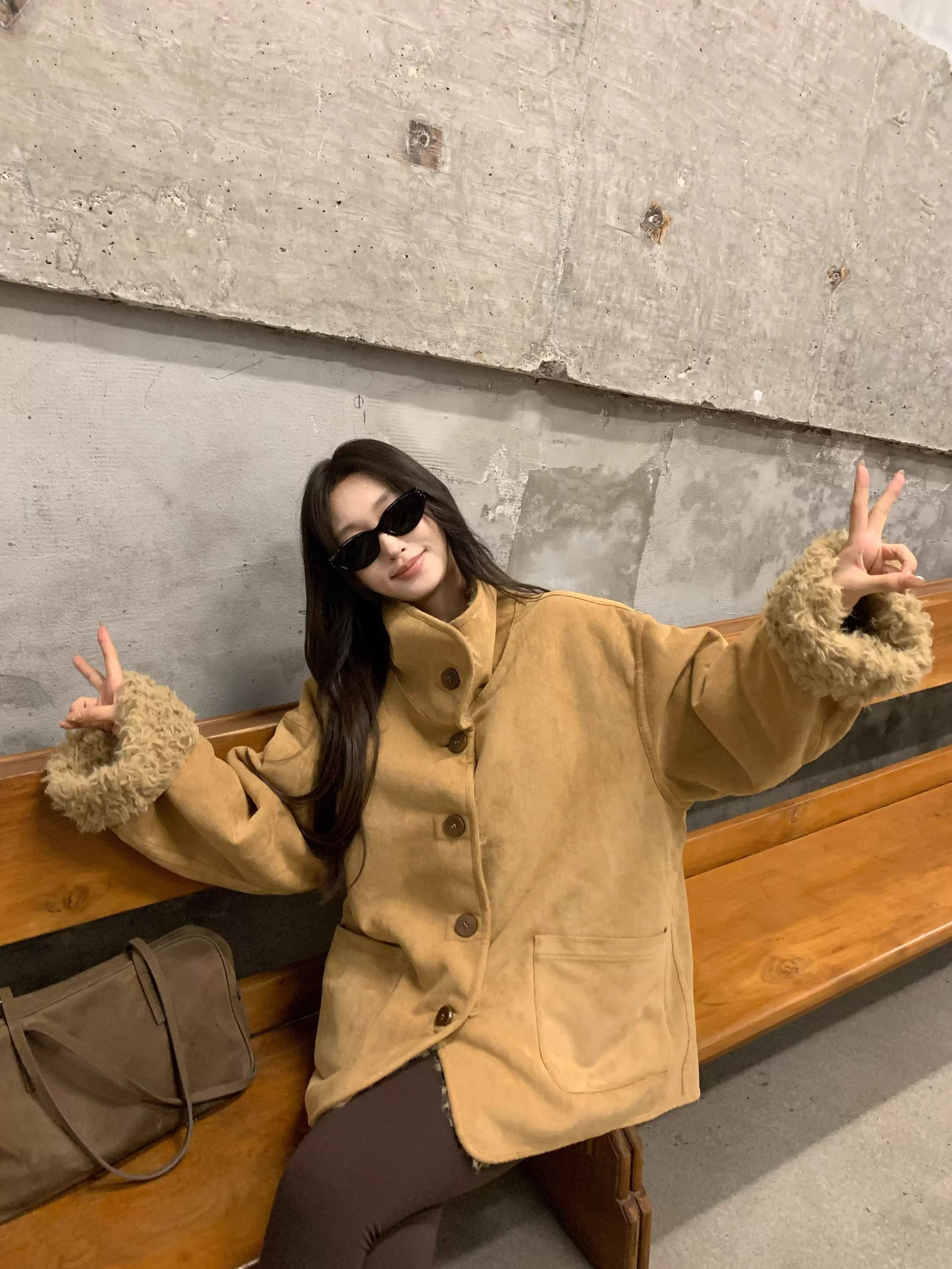 원본 품질 둘 착용 피모 하나 양털 오토바이 서비스 가을 겨울 루즈핏 두꺼운 스웨이드 모피 여성 코트 상세 이미지 14