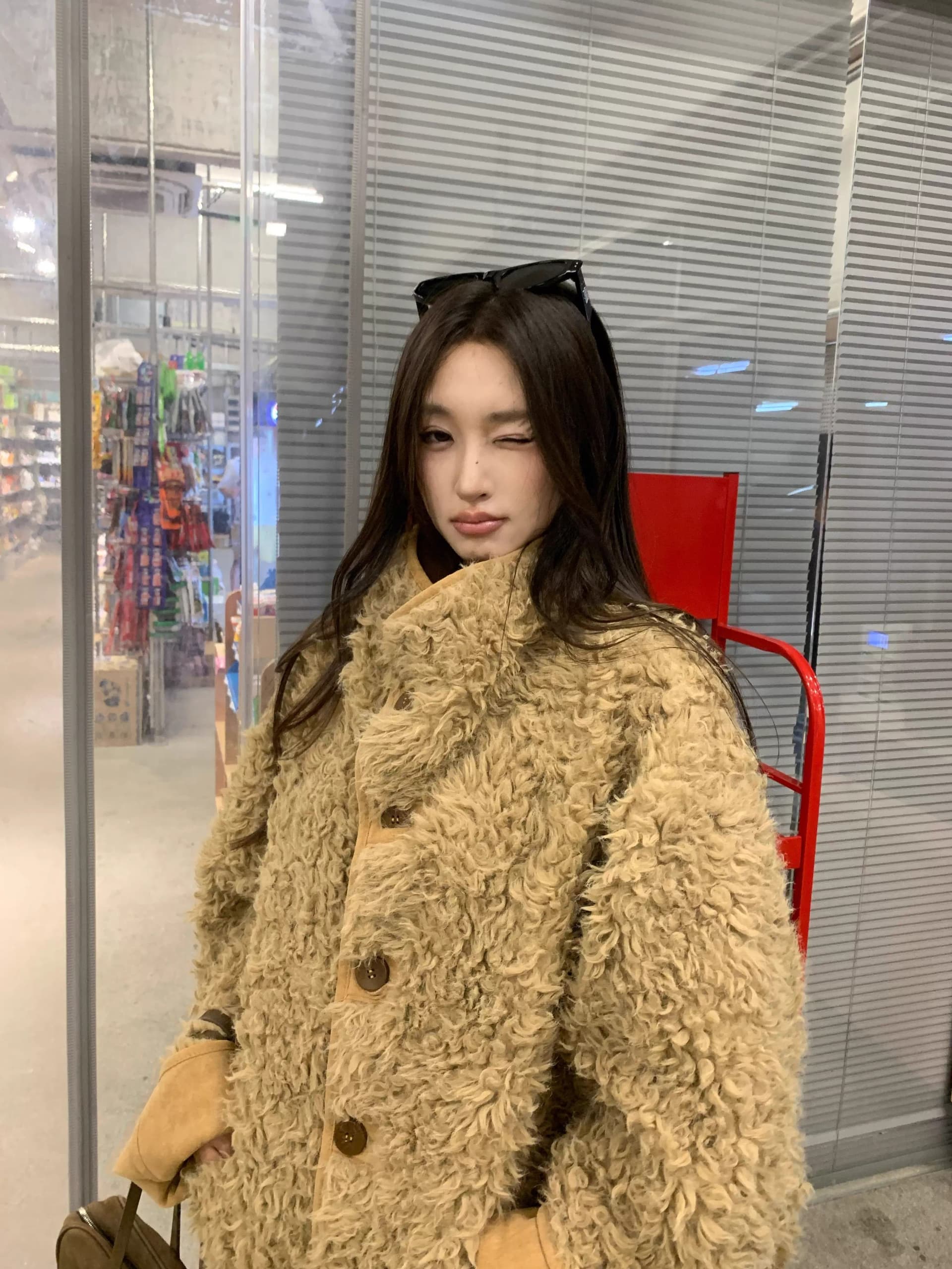 원본 품질 둘 착용 피모 하나 양털 오토바이 서비스 가을 겨울 루즈핏 두꺼운 스웨이드 모피 여성 코트 상세 이미지 22