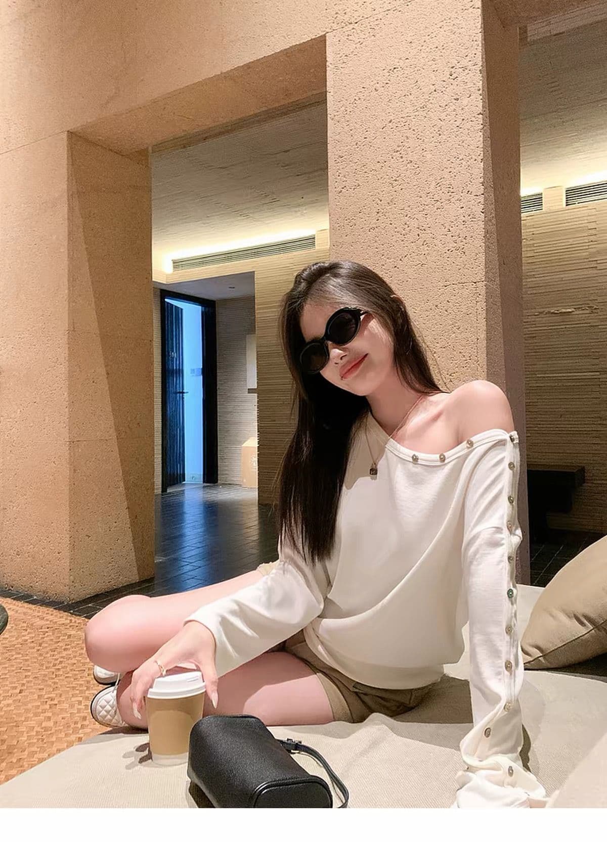 260 그램 양모 40 접착제 27 면 27 아크릴 6 암모니아 Lun 단추 비스듬한 어깨 긴팔 티셔츠 여성 가을 오프숄더 맨위 상세 이미지 9