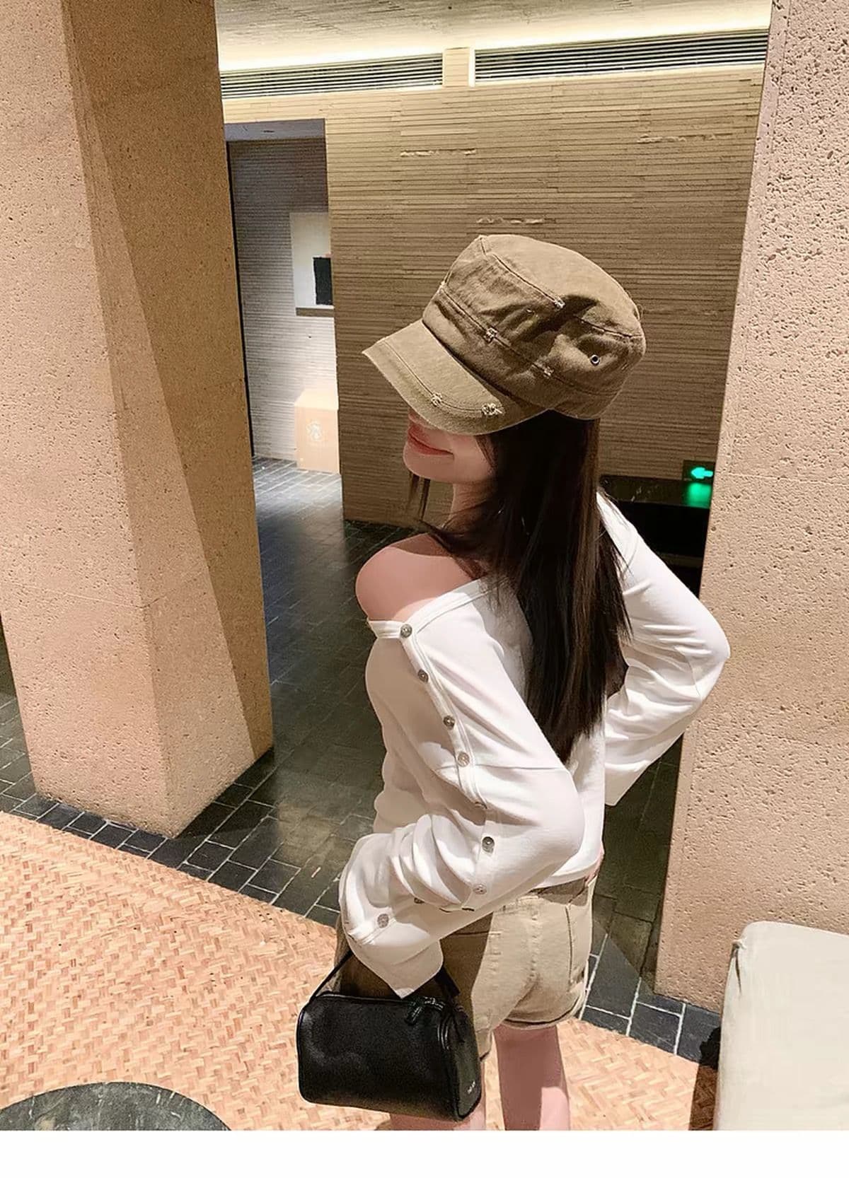 260 그램 양모 40 접착제 27 면 27 아크릴 6 암모니아 Lun 단추 비스듬한 어깨 긴팔 티셔츠 여성 가을 오프숄더 맨위 상세 이미지 13
