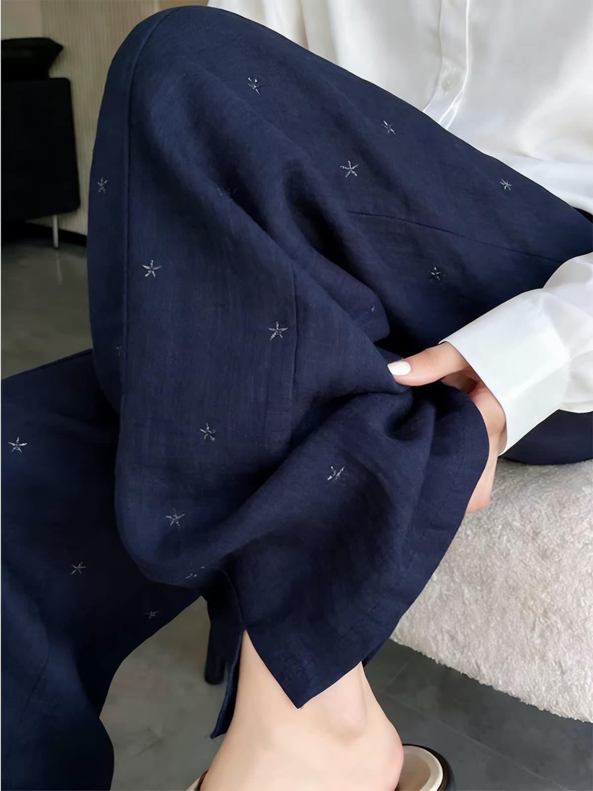 해군 연령 감소 캐주얼 스트레이트 팬츠 여성 2026 년 봄 새로운 일상 루즈핏 슬림해 보이는 빅 사이즈 넓은 다리 길이 바지 이미지 2