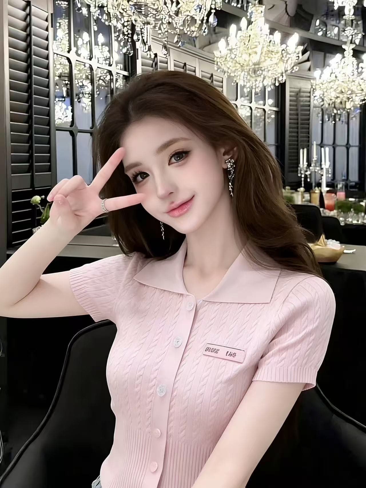 lym studio 작은 샤넬 스타일 반팔 니트 오픈 가디건 여성 폴로 칼라 단추 몸매 가꾸기 슬림해 보이는 디자인 센스 맨위 트렌디 상세 이미지 2