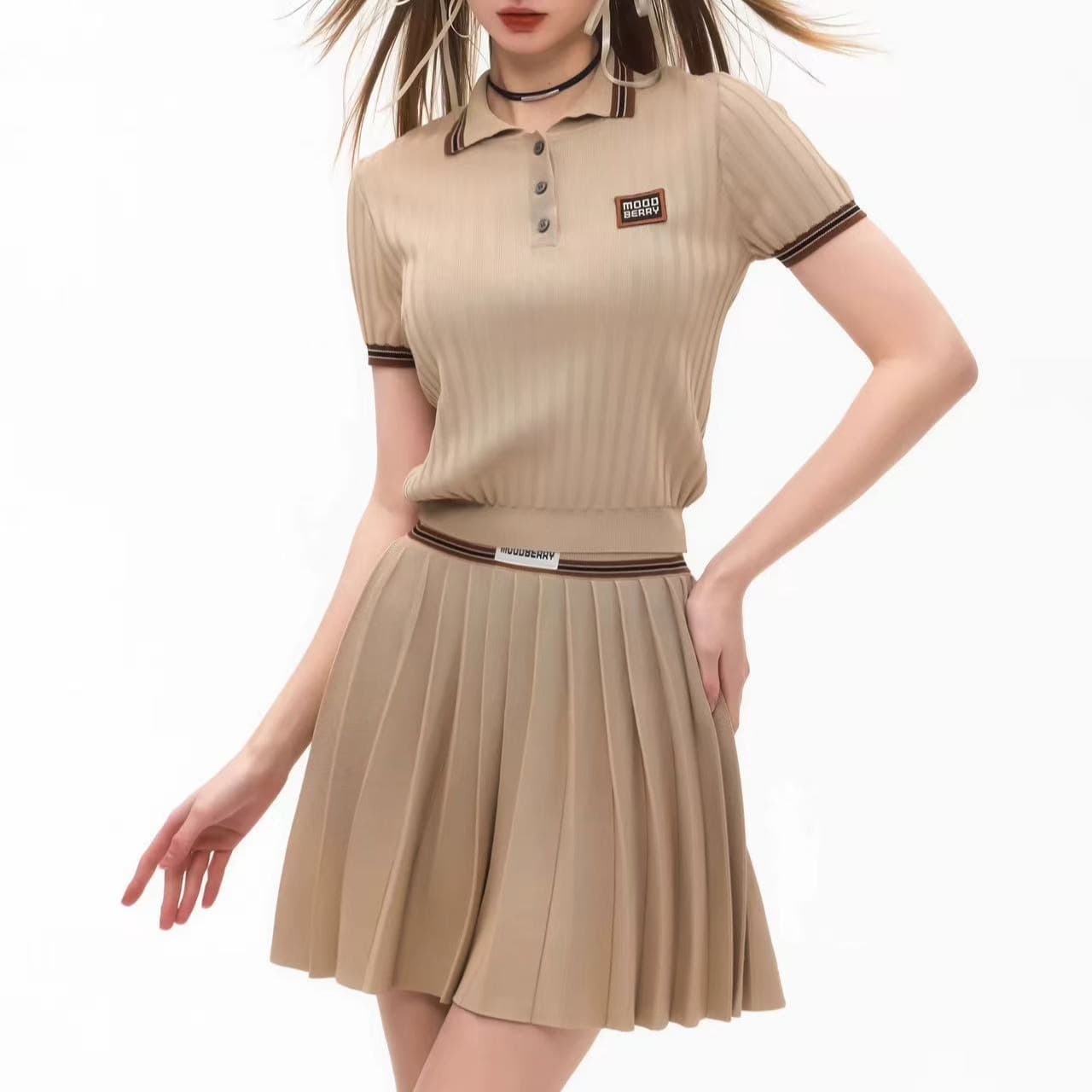 아메리칸 miu 부서 학원 스타일 세트 여성 여름 회색 POLO 칼라 니트 반팔 티셔츠 한 마디 플리츠 반신 스커트 이미지 5