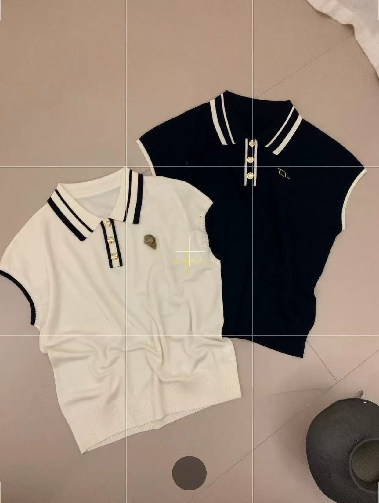 새로운 디자인 센스 배색 측면 POLO 칼라 자수 니트 스웨터 여성 금 버클 몸매 가꾸기 슬림해 보이는 연령 감소 다용도 맨위 상세 이미지 5
