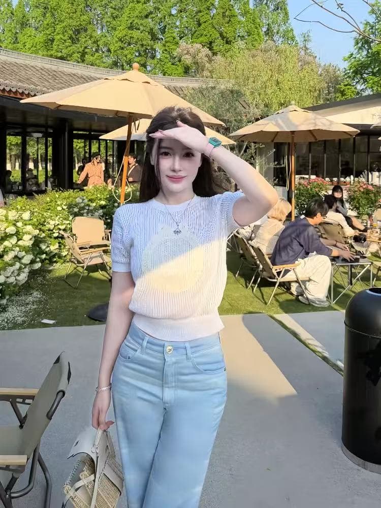 필드 Jiao baby 레이스 거울 연인 프랑스식 우아한 오래된 돈 천 골드 나비 매듭 홀로우 아웃 자수 니트 반팔