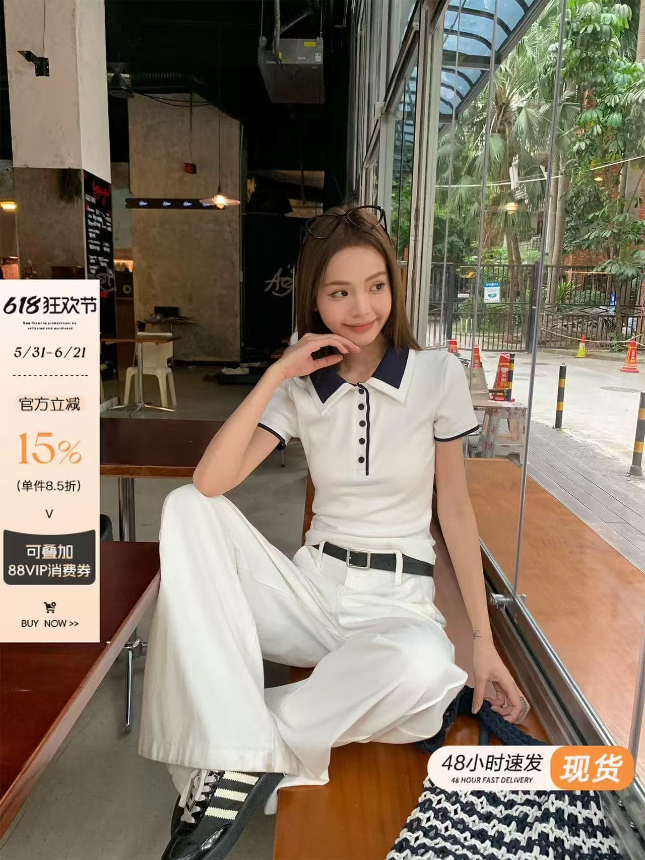 송 긍정적 인 En 화이트 POLO 칼라 긍정적 인 어깨 반팔 티셔츠 여성 여름 새로운 고급 센스 미니멀리즘 다용도 몸매 가꾸기 맨위 상세 이미지 1