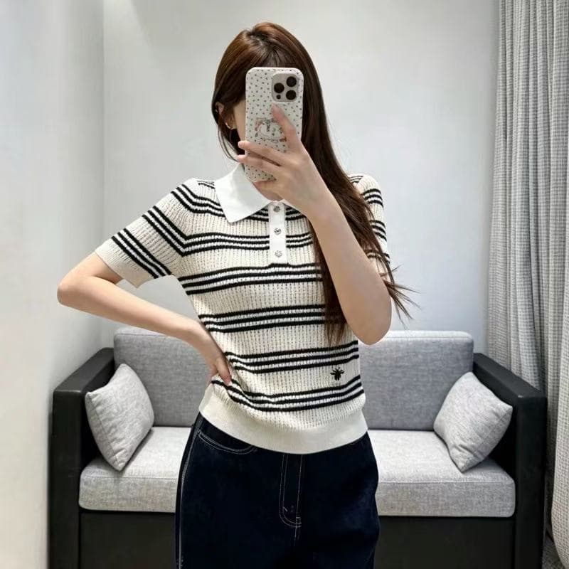 2026 봄 여름 새로운 한 부서 POLO 칼라 스트라이프 배색 반팔 니트 스웨터 여성 몸매 가꾸기 슬림해 보이는 외국 가스 맨위 얇은 이미지 2