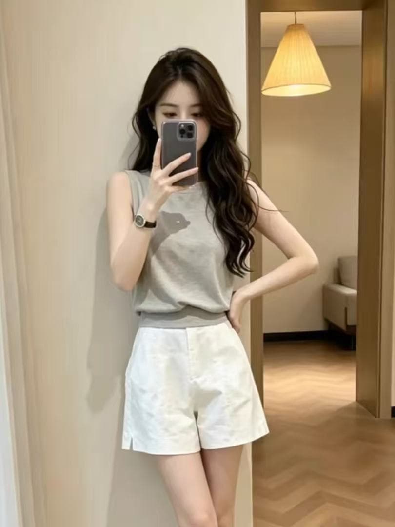 여름 ootd 착용 가져 가라. 한 부서 느긋한 chic 관대 한 점잖은 회색 니트 맨위 이미지 3