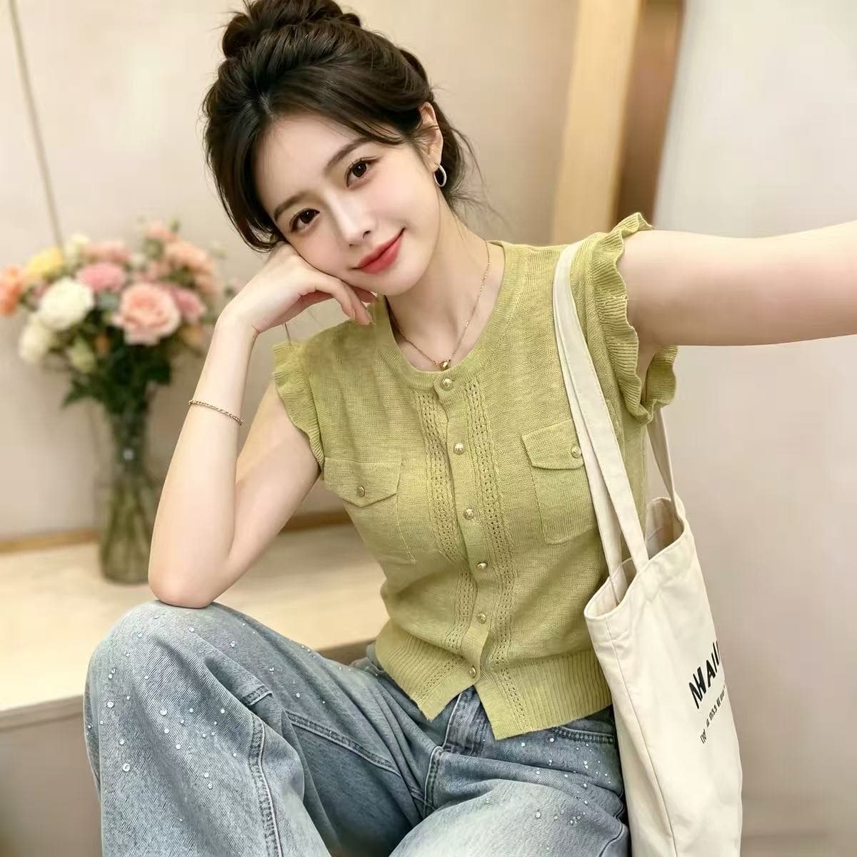 여름 새로운 프릴 작은 날다 소매 싱글 줄 버튼 얇은 스타일 맨위 홀로우 아웃 라운드 넥 품격 다용도 니트 스웨터 오픈 가디건 이미지 4