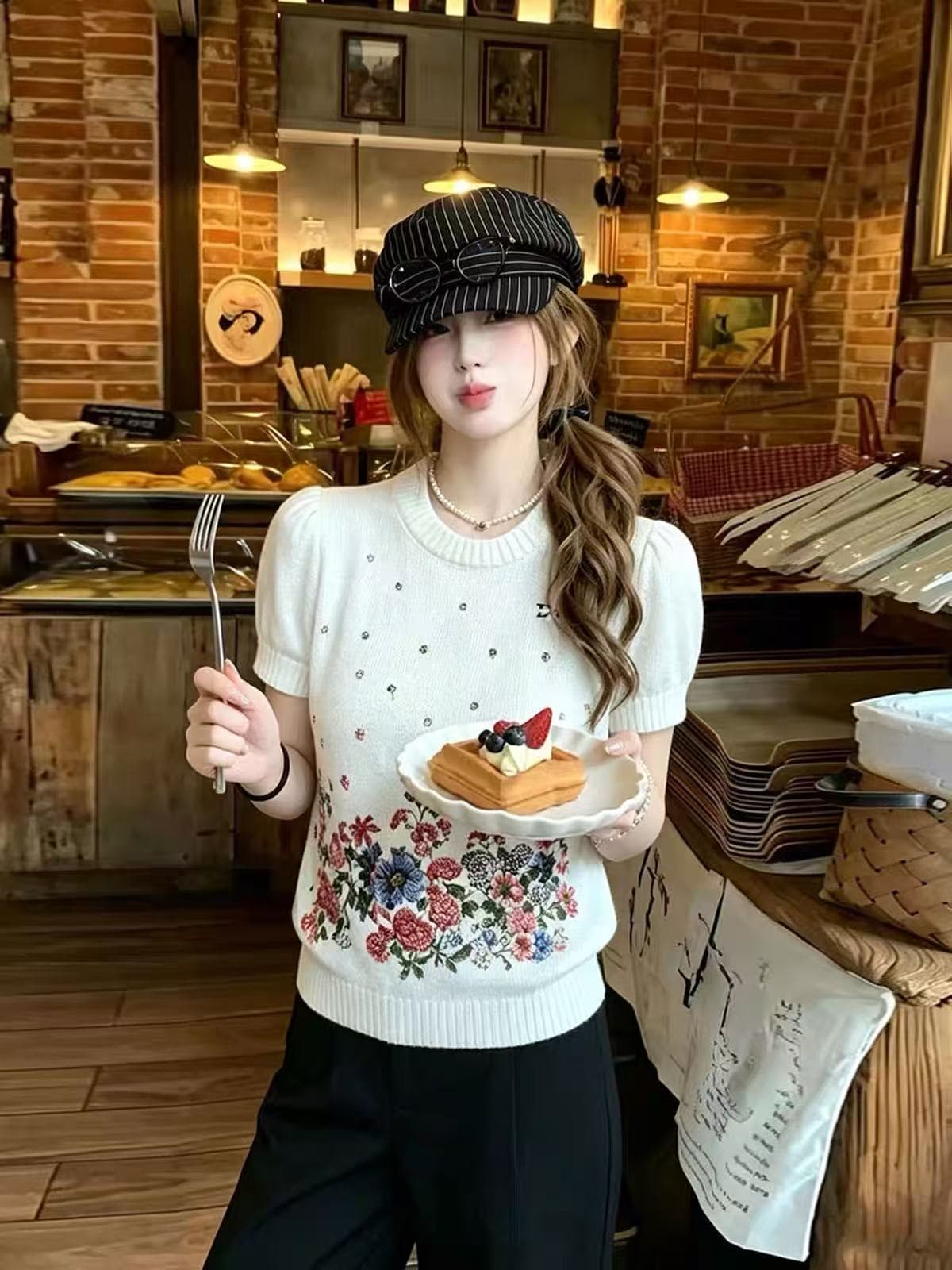 inno studio 부드러운 바람 자수 꽃무늬 화이트 니트 스웨터 디자인 센스 무거운 작업 품격 슬림해 보이는 맨위 여성 상세 이미지 4