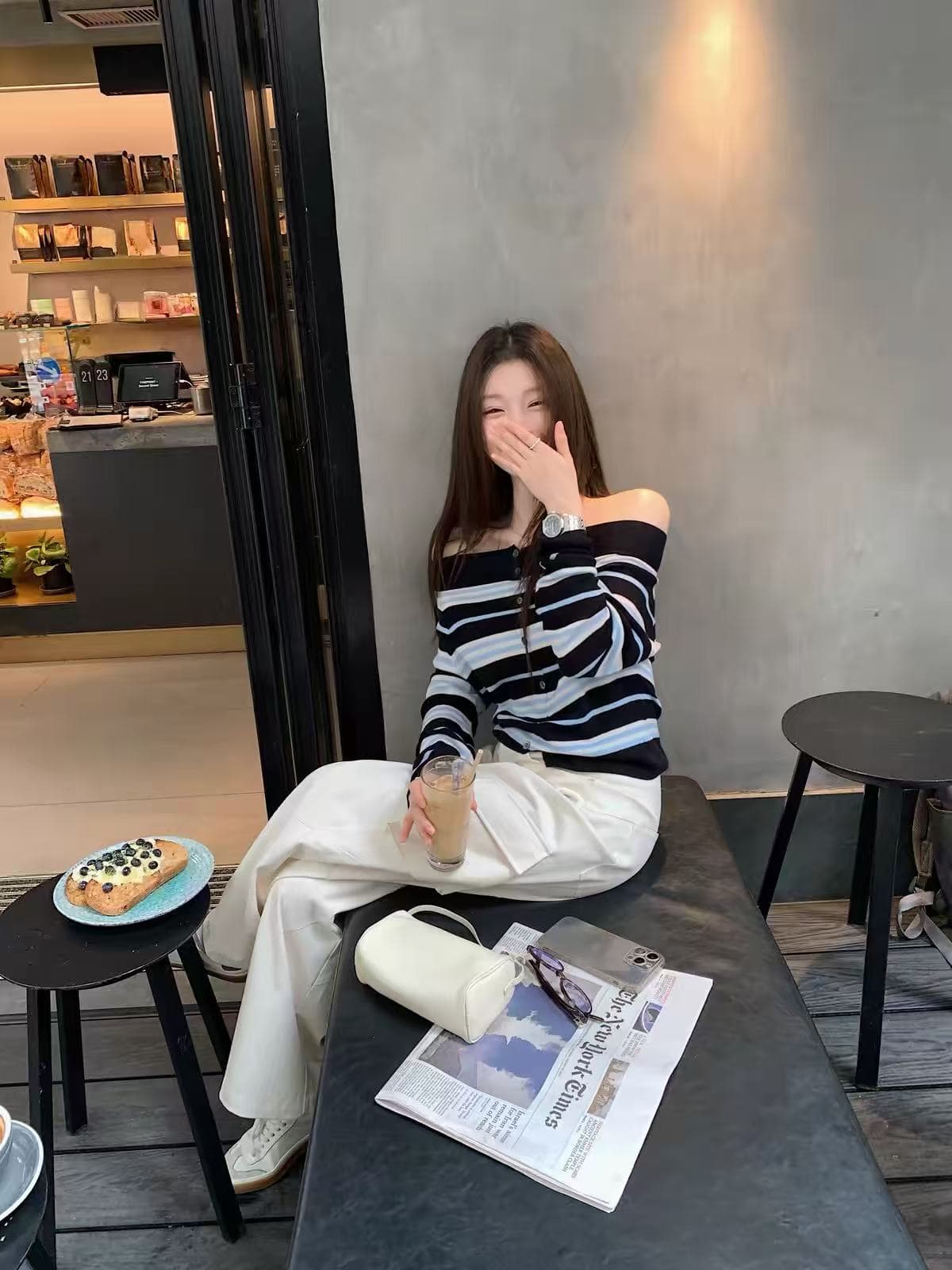 lilylikes 한 조정 여성 주님 60 지점 양모 혼방 아름다운 품격 오프숄더 해군 스트라이프 맨위 이미지 4