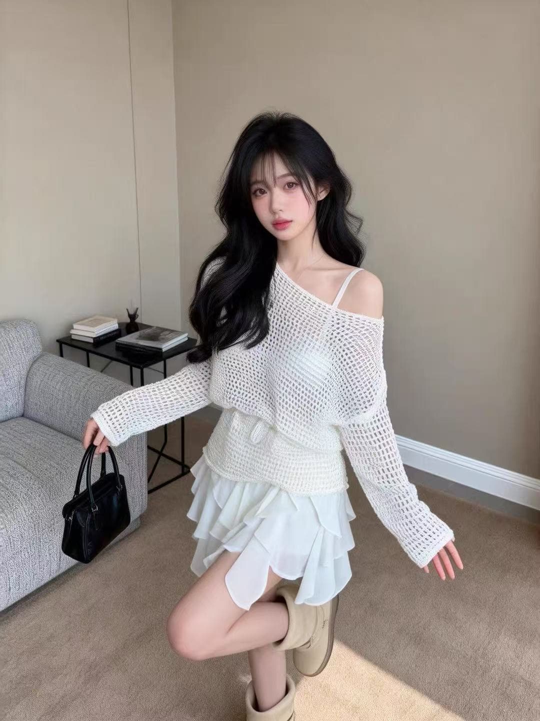 느긋한 바람 얇은 스타일 홀로우 아웃 시스루 니트 스웨터 티셔츠 루즈핏 자외선 차단 블라우스 품격 섹시함 비스듬한 어깨 긴팔 맨위 이미지 4