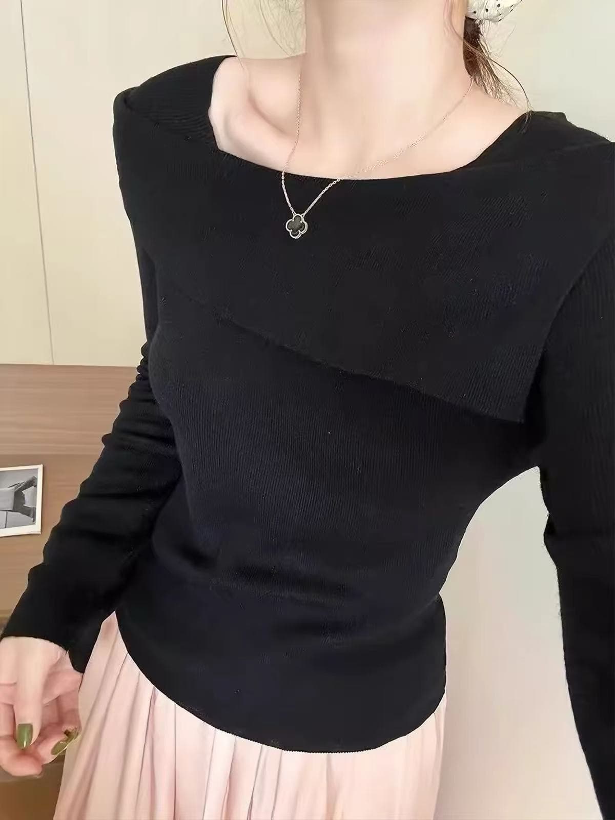 프랑스식 부드러운 품격 몸매 가꾸기 보트넥 비스듬한 어깨 스웨터 기본 셔츠 여성 봄 가을 패션 인사이드 가져 가라. 슬림해 보이는 긴팔 이미지 4