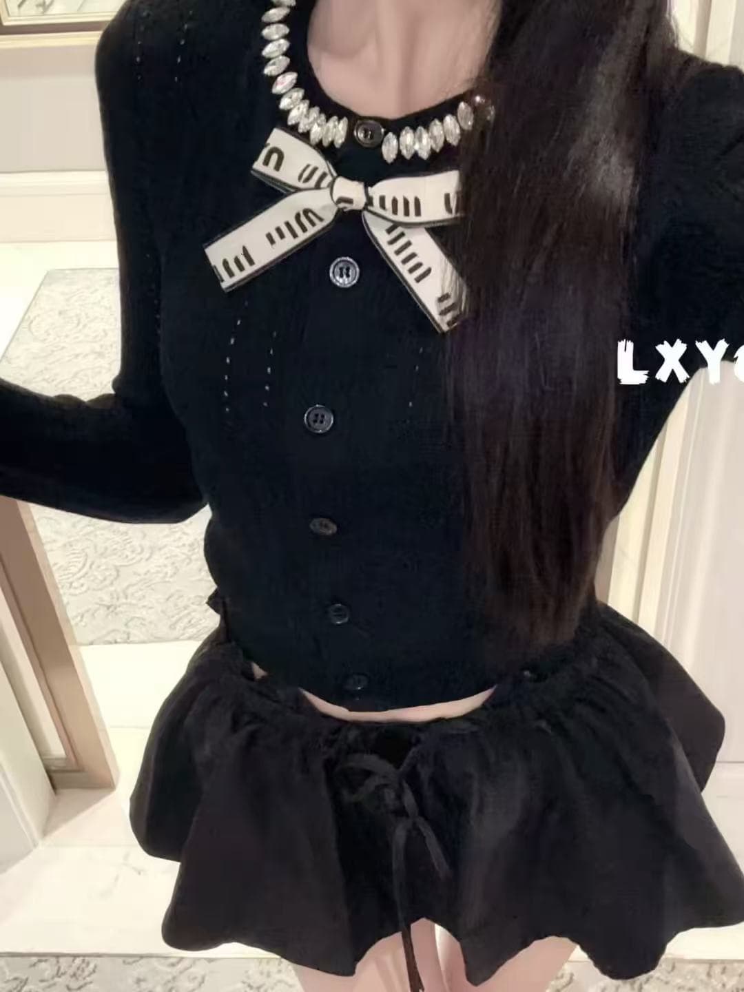 lxyg 작은 샤넬 스타일 miu 부서 나비 매듭 화이트 긴팔 니트 오픈 가디건 여성 몸매 가꾸기 슬림해 보이는 연령 감소 재킷 맨위 상세 이미지 1