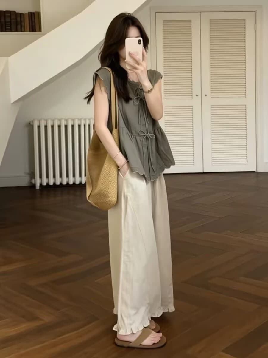 고유 한 아름다운 인형 셔츠 와이드 레그 팬츠 세트 여성 여름 2026 새로운 한 부서 전체 집합 ootd 착용 가져 가라. 연령 감소 상세 이미지 4