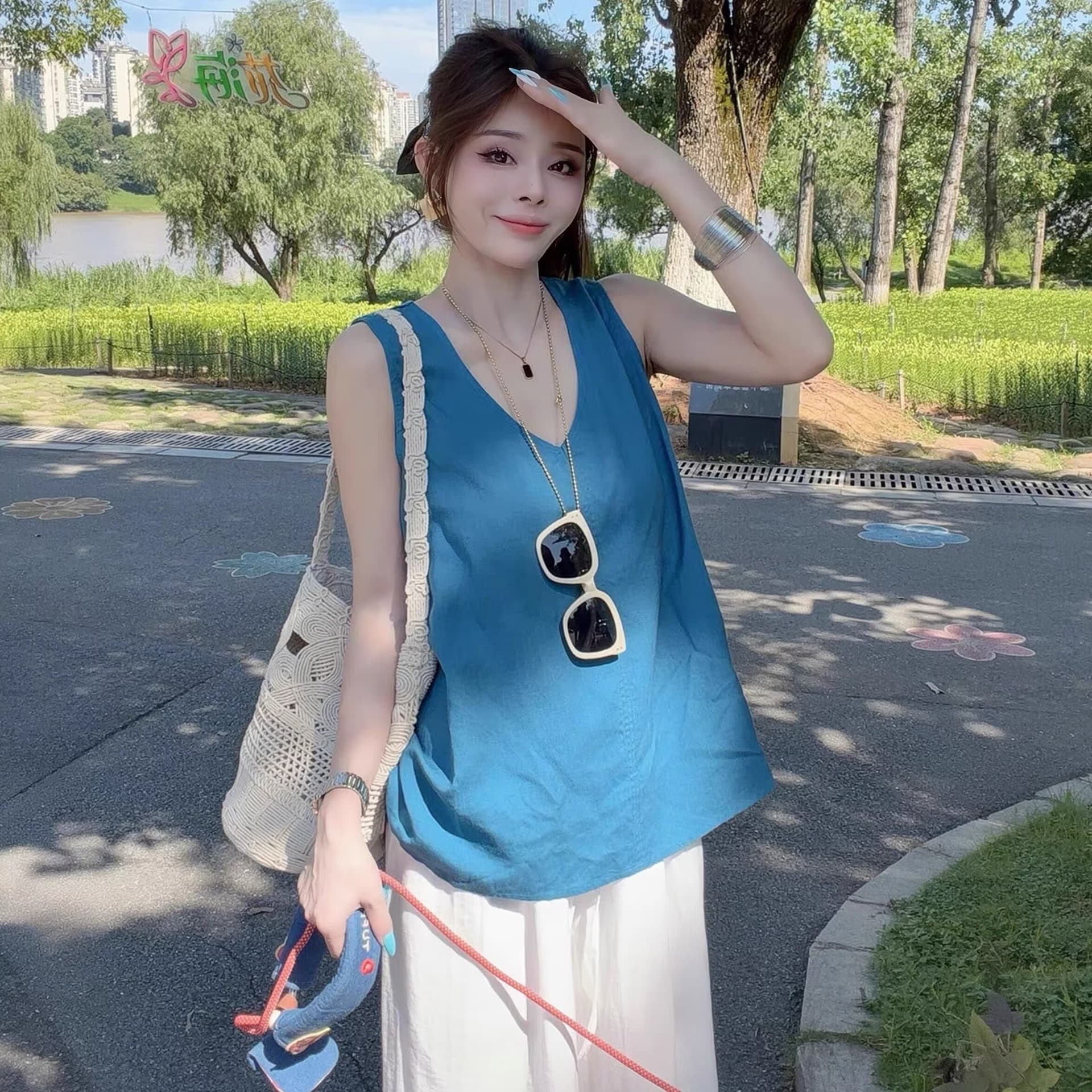 2026 슈퍼 화재 여름 연령 감소 전체 집합 한 부서 느슨함 센스 패션 루즈핏 민소매 조끼 와이드 레그 팬츠 투피스 세트 상세 이미지 2