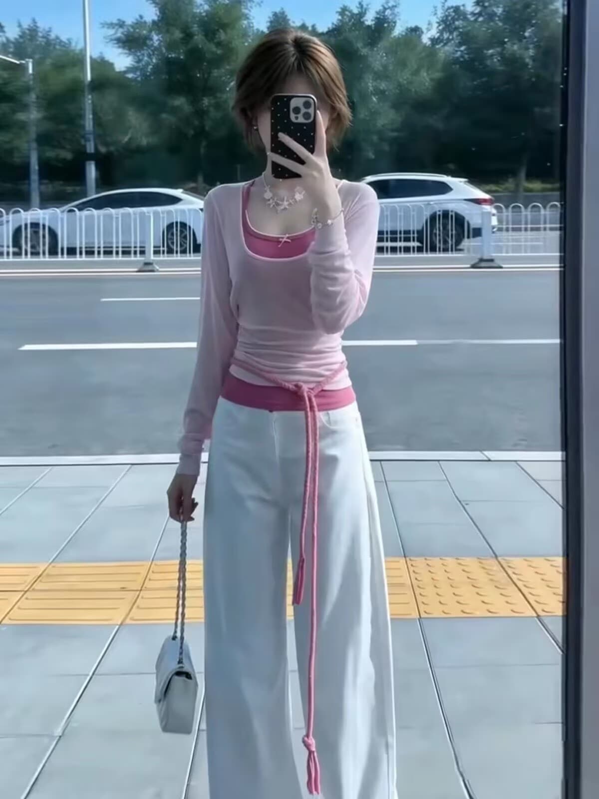 2026 새로운 밝은 자이언트 잘 생긴 아름다운 착용 가져 가라. 전체 집합 블라우스 슬립 맨위 와이드 레그 팬츠 세트 여성 여름 이미지 2